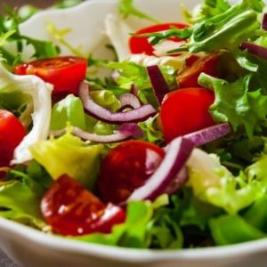 Green mixed salad (G,V)