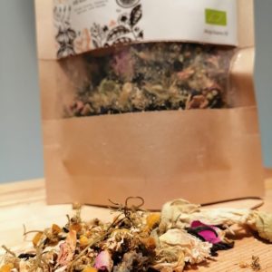 Calm mountain herbal infusion mix