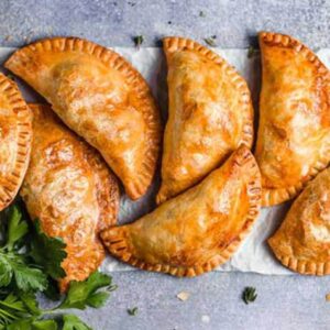 Spinach and potato pirashki 1pc (V)